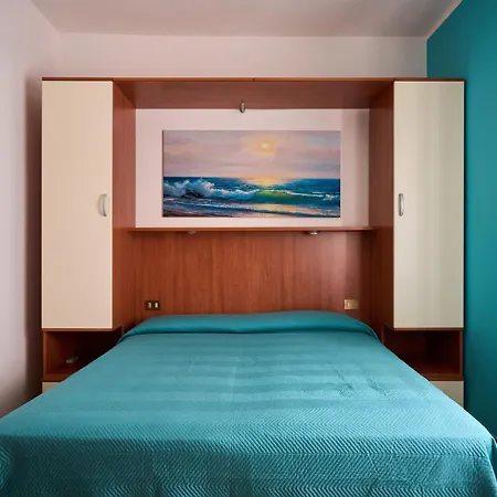 Del Mar Hotel
